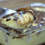 Sobremesa Gelada de Leite Condensado e Chocolate com Apenas 3 Ingredientes 43b0de6c-6165-479a-a325-04176b5f794a-2