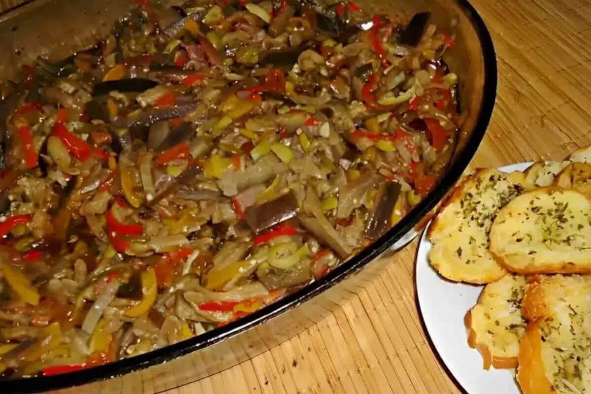 Caponata de Berinjela: Sabor Autêntico e Fácil