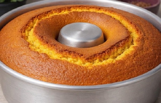 Bolo de Fubá: Receita Irresistível com Creme de Leite e Coco - https://frasfinance.com/