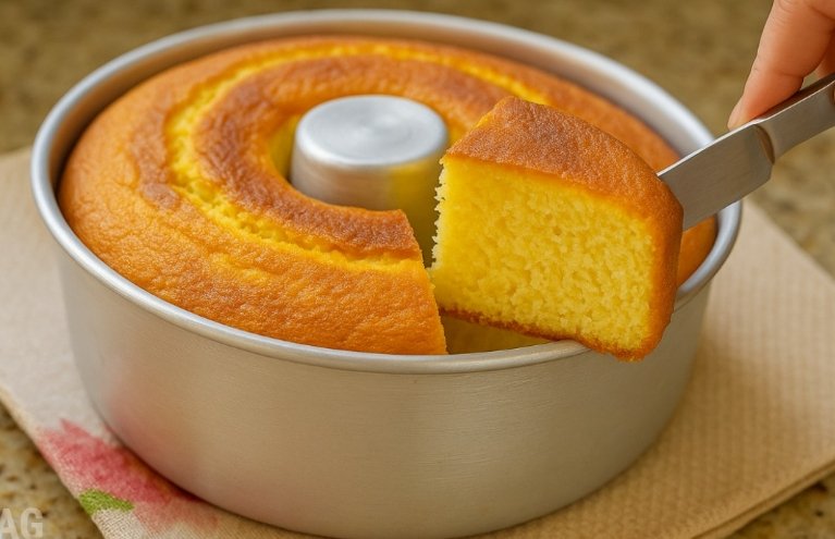 Bolo Caseiro: Receita Simples para o Café