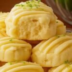 Receita de Bolachinha de Creme de Leite com Limão Receita de Bolachinha de Creme de Leite com Limão