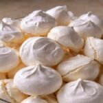 Suspiro Caseiro: Receita Fácil com Poucos Ingredientes ba0e9a4f-5408-4aa4-a8db-b6edb8f42eb4