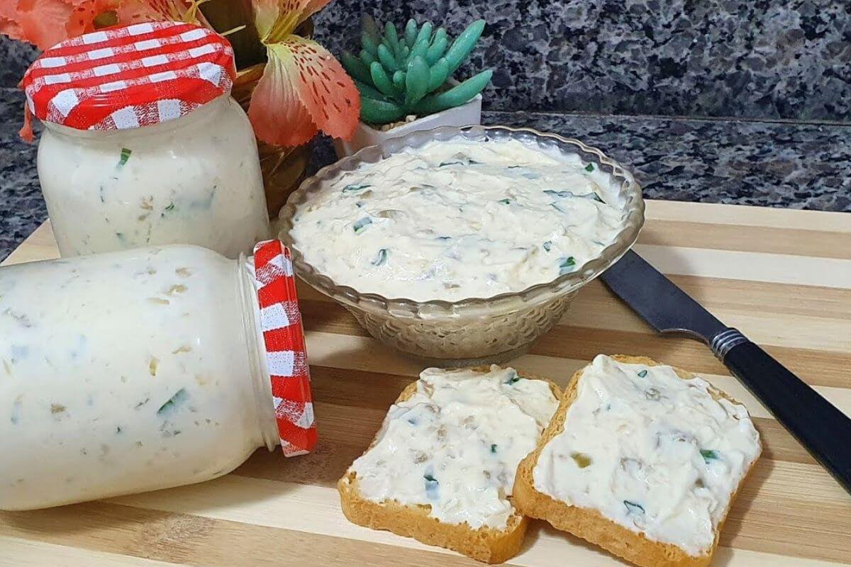 Patê de Queijo e Azeitona: Sabor Incrível em Minutos!