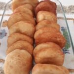Bolo de Carreta: Uma Viagem Nostálgica ao Sabor da Infância eae9b107-f01f-456c-9581-f9d0aa019126-1