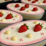 Bolo Gelado de Travessa: A Sobremesa Perfeita para Qualquer Ocasião featured-1786172764834